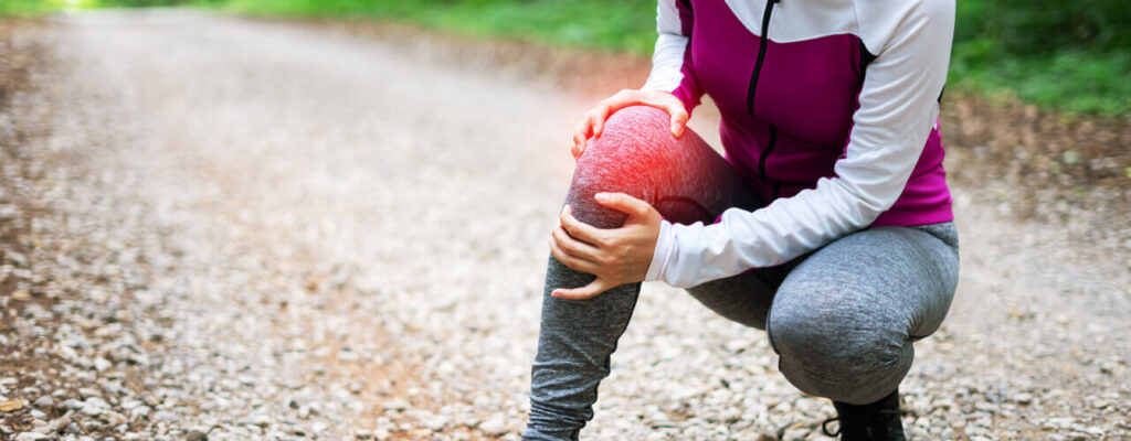 physical-therapy-clinic-knee-pain-relief-Connections-Physical-Therapy-Massachusetts-MA