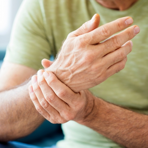 Physical-therapy-clinic-wrist-pain-relief-Connections-Physical-Therapy-Massachusetts-MA
